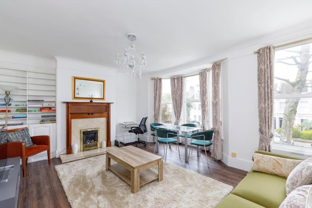 Charming 2 Bedroom Flat In Central Hove With Free Parking エクステリア 写真